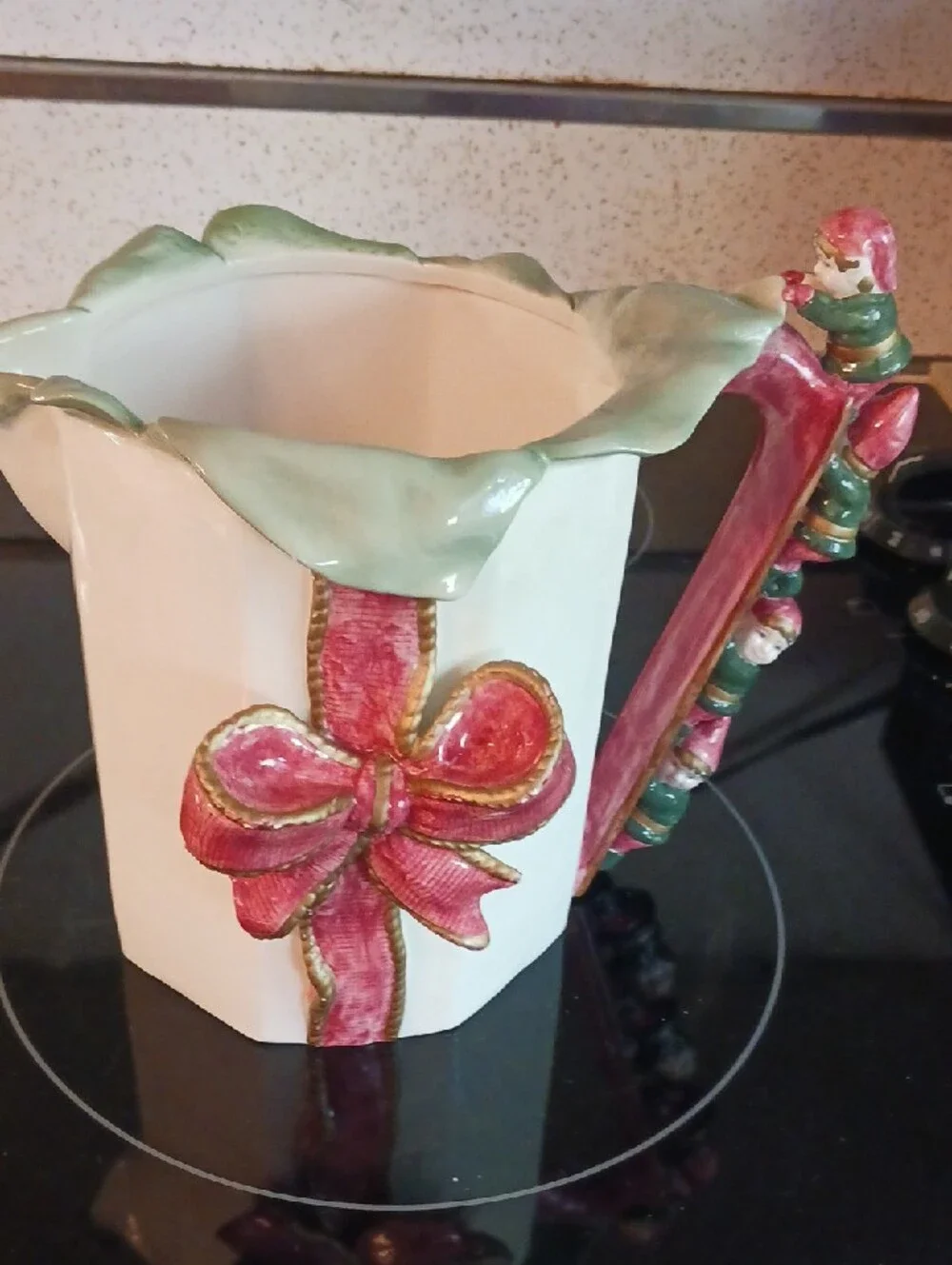N/A holiday themed